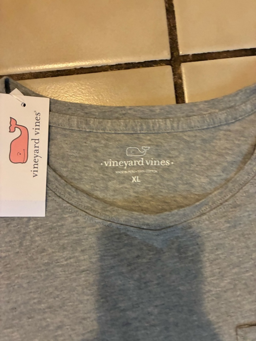 Vineyard Vines Light Gray Short Sleeve Crewneck Tee long sleeve - Picture 4 of 5